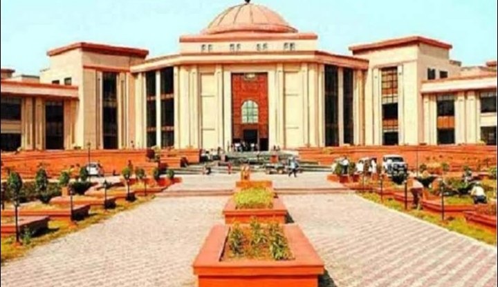 हाई कोर्ट का ऐतिहासिक निर्णय: संविदा महिला कर्मियों को भी मिलेगा मातृत्व अवकाश वेतन