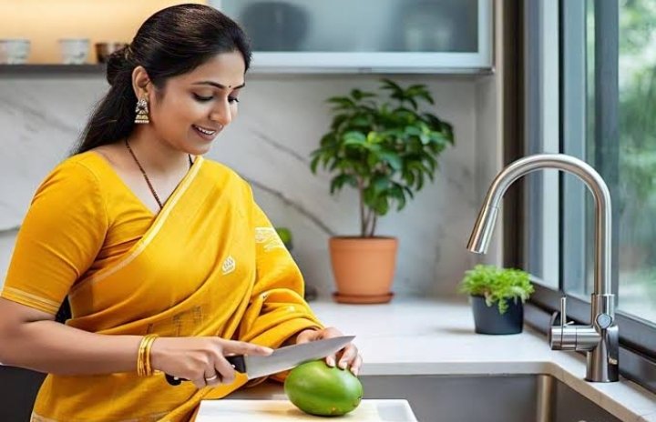 बच्चों को लंच में खिलाएं कच्चे आम का मीठा चटपटा पराठा, जानें आसान रेसिपी