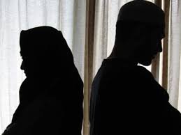 CG: दहेज के लिए किया प्रताड़ित, शौहर ने तीन बार तलाक, तलाक, तलाक कहकर निकला घर से बाहर