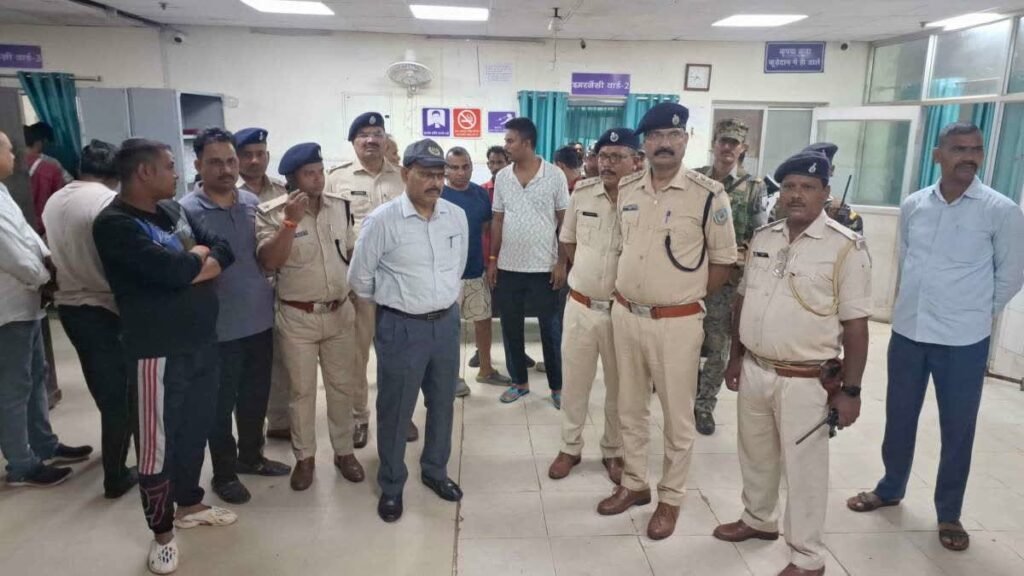 मुठभेड़ में दो जवान शहीद, एक सुरक्षाबल को लगी 9 गोली, 15 मिनट तक लगातार होती रही फायरिंग