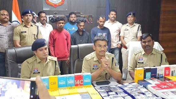CG: झोलाछाप डॉक्टर निकला चोर गिरोह का मास्टरमाइंड, भाड़े पर बदमाश बुलाकर करवाता था वारदात