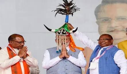 CG: प्रधानमंत्री नरेन्द्र मोदी ने बच्चों से की दिल की बात, अब करेंगे ‘शांति शिखर’ का उद्घाटन