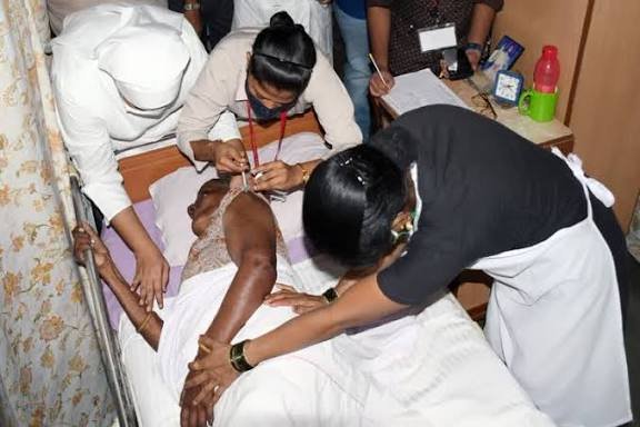 बुढ़ापे में काम आने वाली सेवा टाइम बैंक परियोजना ऐप हुआ लॉन्च, ये हैं इसके लाभ