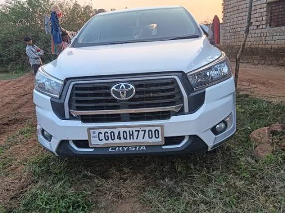 तेज रफ्तार इनोवा ने बाइक सवार को मारी टक्कर, मौत:नेशनल हाईवे-130 पर हादसा, हॉस्पिटल पहुंचने से पहले युवक की गई जान