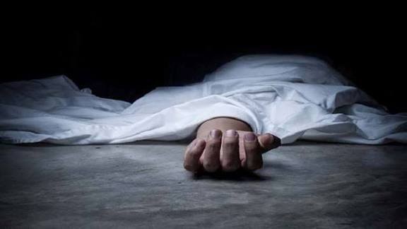 जानवरों से फसल को बचाने के लिए किसान लगा रहा था बाड़, करंट की चपेट में आया, दर्दनाक मौत