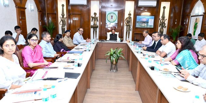 सरकार ने बढ़ाया LPG सिलेंडर का वितरण कोटा.. अब कैंटीन, होटल और रेस्टोरेंट को मिलेगी इतने फ़ीसदी की सप्लाई