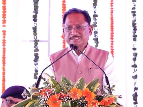 CG: सीएम विष्णुदेव साय सहित दूसरे नेताओं ने दी होलिका दहन की शुभकामनाएं