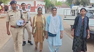 दूसरी शादी की चाह में हत्यारन बनी मां, 8 साल की बेटी को ट्रेन के सामने धकेला