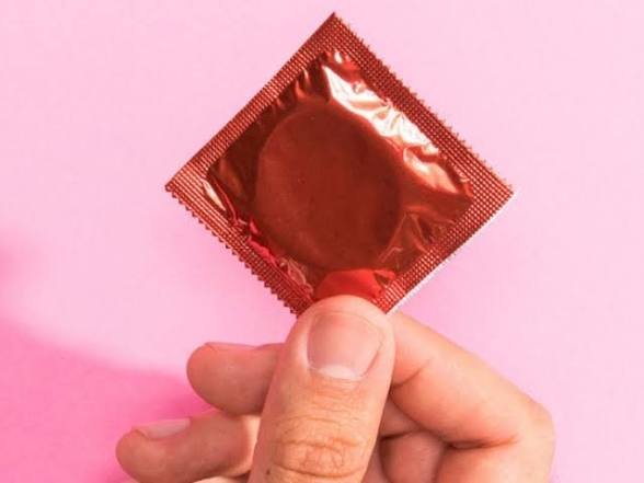 भारत में कंडोम संकट… 50% तक होगा महंगा, इस वजह से टूटी सप्लाई चैन