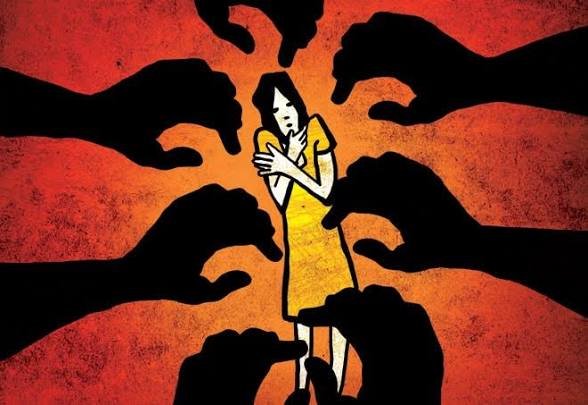 जंगल में ले जाकर नोंच डाला बदन, 5 मर्दों ने मासूम को बनाया हवस का शिकार; जिंदगी और मौत से लड़ रही की नाबालिग
