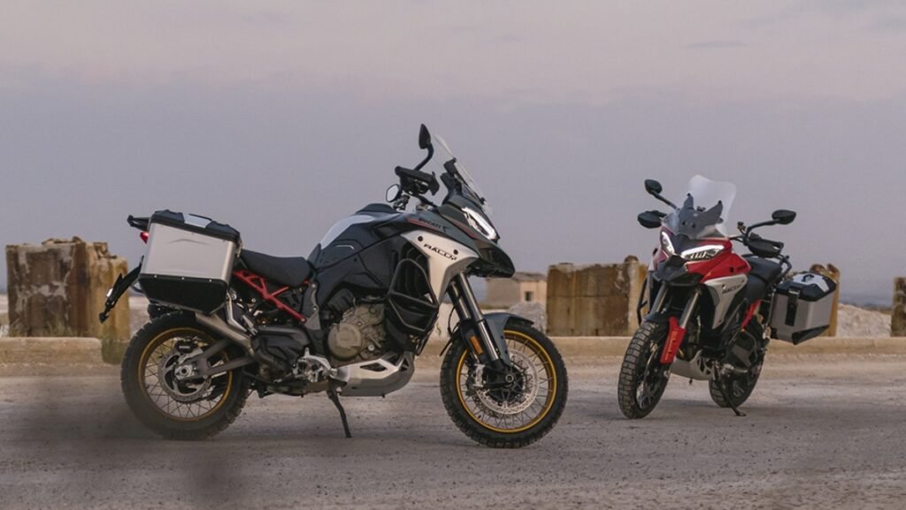 भारत में लॉन्च हुई Ducati की यह एडवेंचर मोटरसाइकिल, कीमत जान उड़ जाएंगे होश