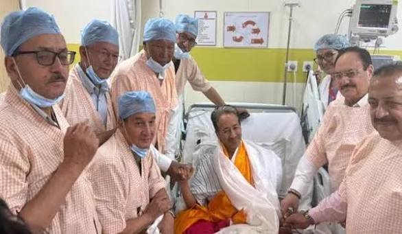 26 दिन बाद वांगचुक ने तोड़ी भूख हड़ताल, अस्पताल में केंद्रीय मंत्रियों से हुई मुलाकात