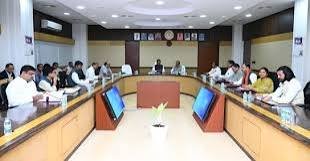 CG: विष्णुदेव साय कैबिनेट की बैठक शुरू, कई अहम फैसलों पर लग सकती है मुहर