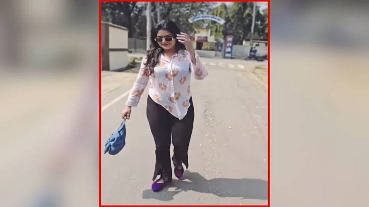 CG: प्रदेश की इस मशहूर सोशल मीडिया इन्फ्लुएंसर ने की आत्महत्या, फांसी के फंदे से लटका मिला शव, फैंस को नहीं हो रहा यकीन
